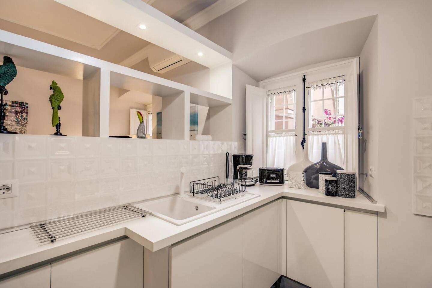 Flat With Terrace By Vatican Apartment Rom