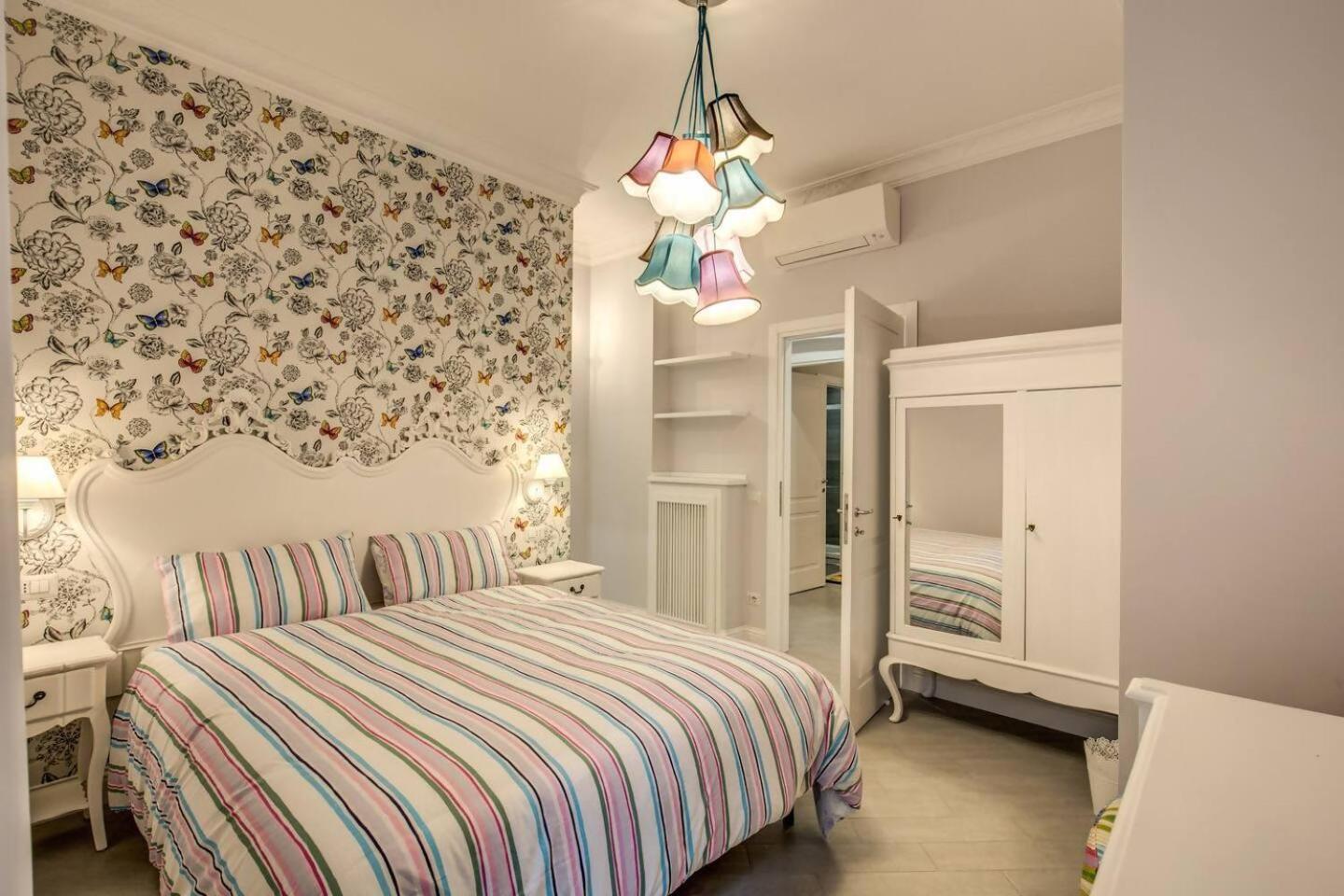 Flat With Terrace By Vatican Apartment Rom